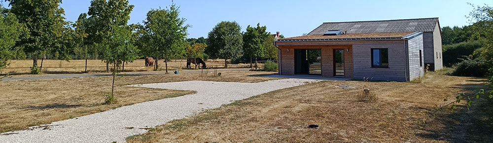 Photo du gîte de l'Aubinière dans son environnement